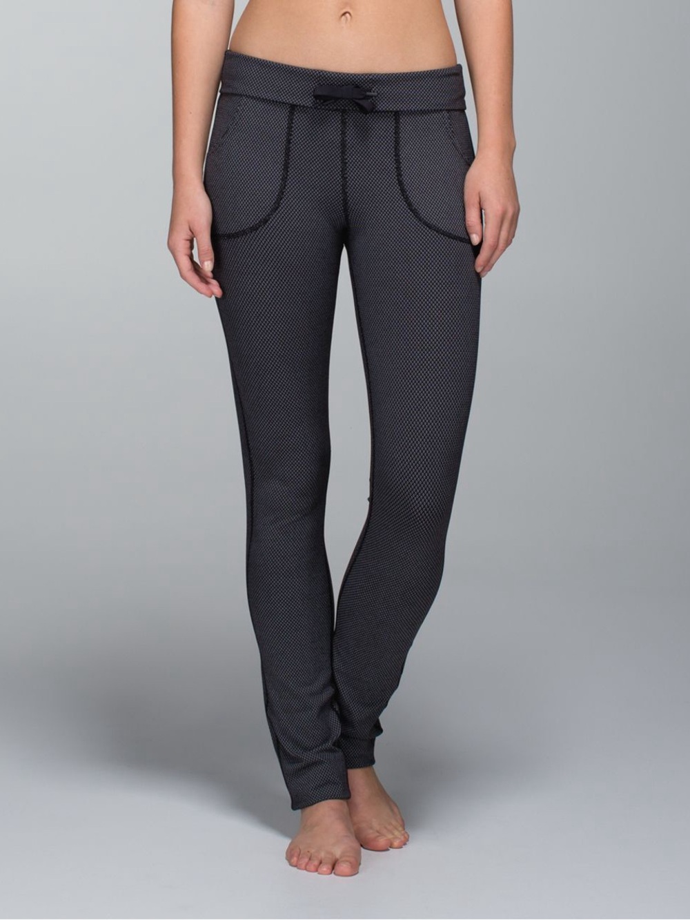 Lululemon Skinny Will Fold Down Waist Jogger Pants in Charcoal Sz 4